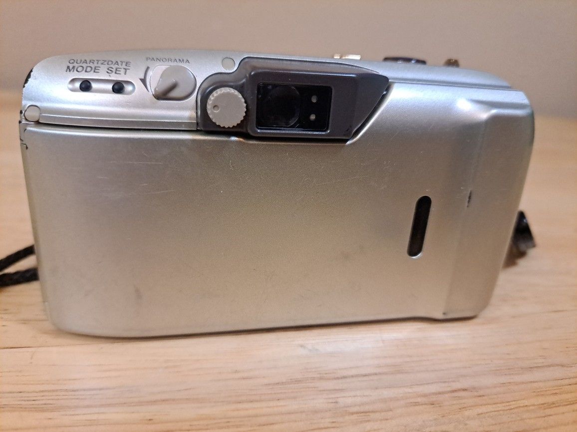Olympus Stylus Epic Zoom 170 Deluxe 35mm Point & Shoot Film Camera