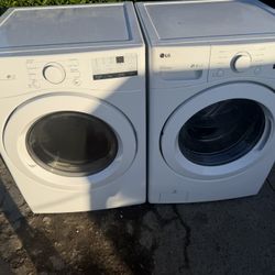 Washer & Electric Dryer