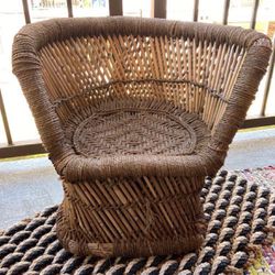 $30 - Baby & Toddler Kid Boho Peacock Rattan Wicker Chair - For Photography & Prop Furniture