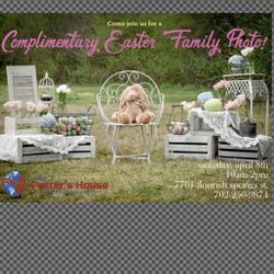 Free Easter Family Photo!