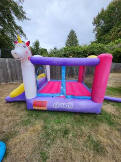 Cloud nine jump castle