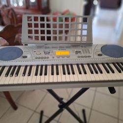 Yamaha PSR 275 Keyboard 