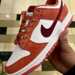 Nike Retro Dunk Low Valentine’s Day Women’s Size 7.5, 8.0 Unreleased