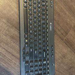 Logitech® MK360 Wireless Straight Full-Size Keyboard Wireless Connectivity	Bluetooth
