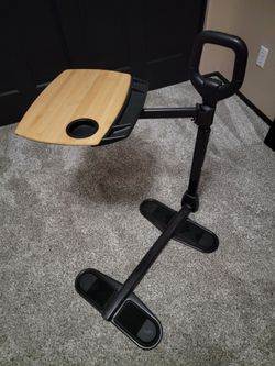 Swivel tv table