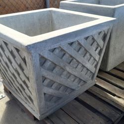 20X20 CEMENT PLANTER POTS $200 EACH