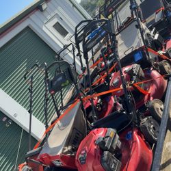 Lawn Mowers 
