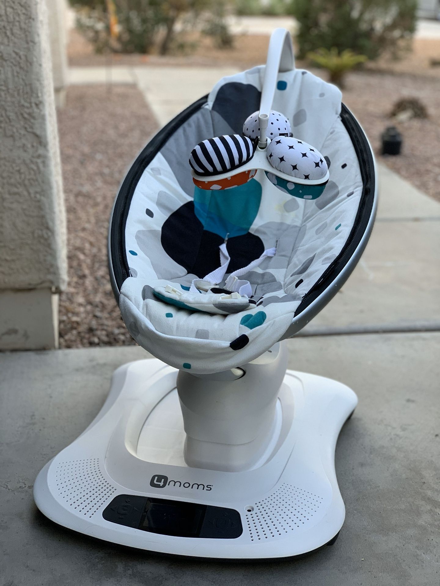 MamaRoo by 4Moms Baby Swing