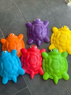 Kids Turtle Stepping Stones (Slight Damage)