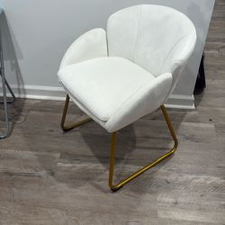 New White Velvet And Gold Accent Chair