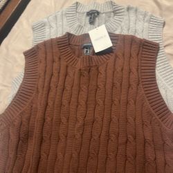 Women’s Sweater Vest Fashion 21 Size XL $15 Each