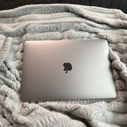 MacBook Pro (15-inch, 2019)