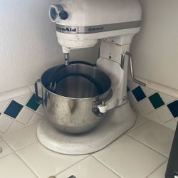 Kitchen Aid Stand Mixer