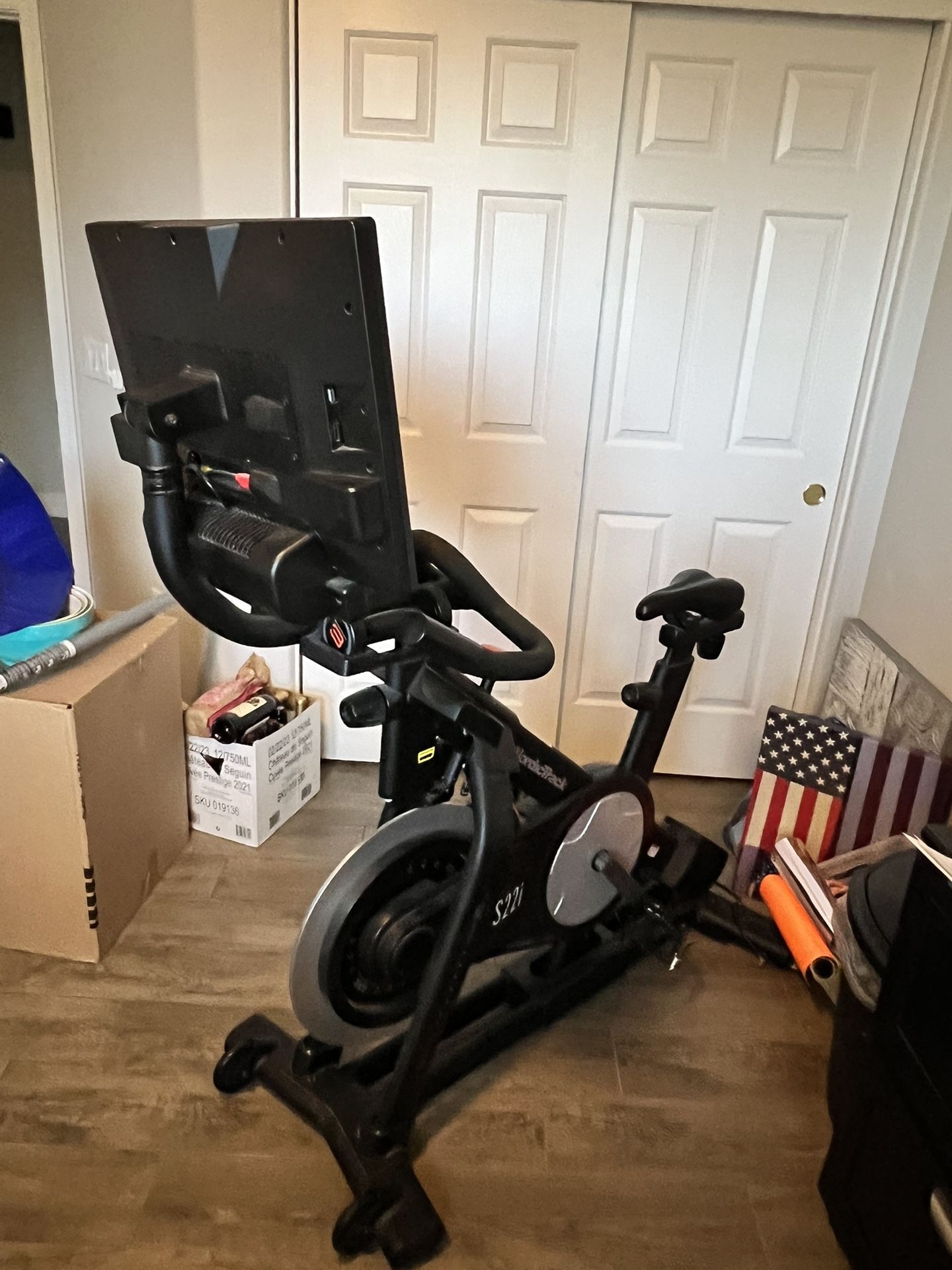 NordicTrack Studio Cycle S22i