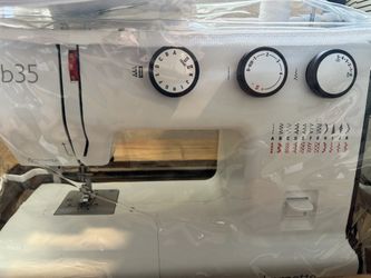 Bernett b35 Sewing Machine New In Box