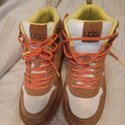 Women's UGG Boots 