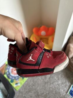 Toddler shoes 