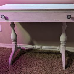 White Table Desk