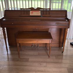 FREE Wurlitzer Piano