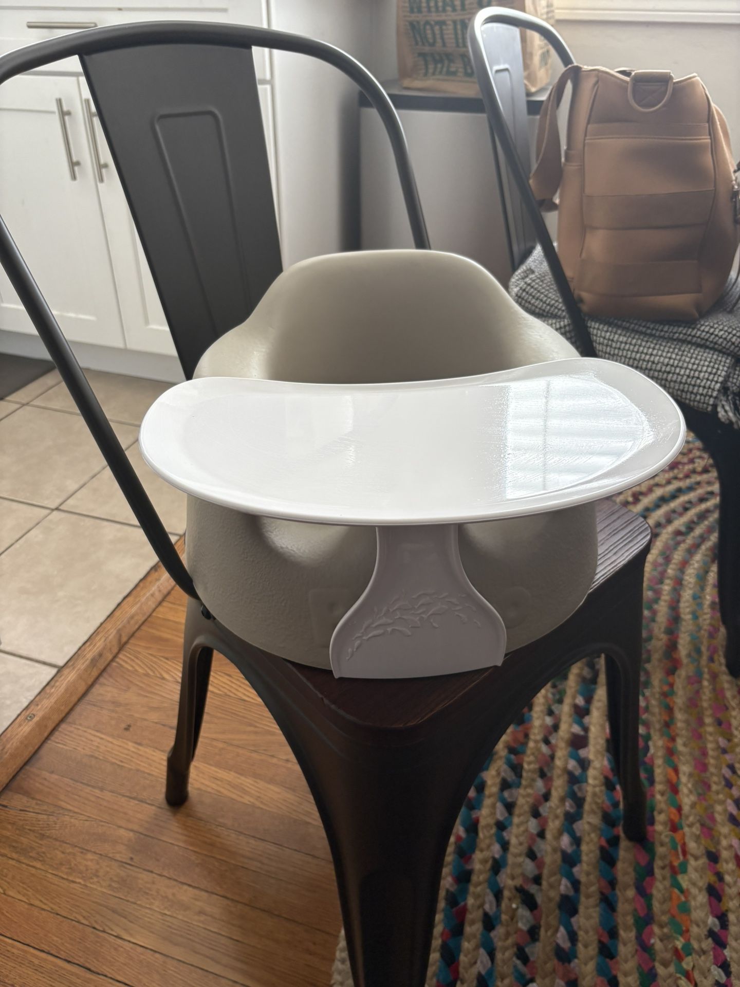 Bumbo Portable Sit Up Chair