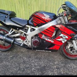 1998 Cbr 900rr
