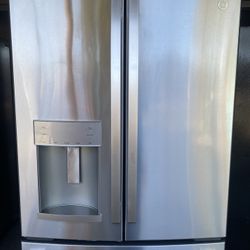 Refrigerator 2022 Year