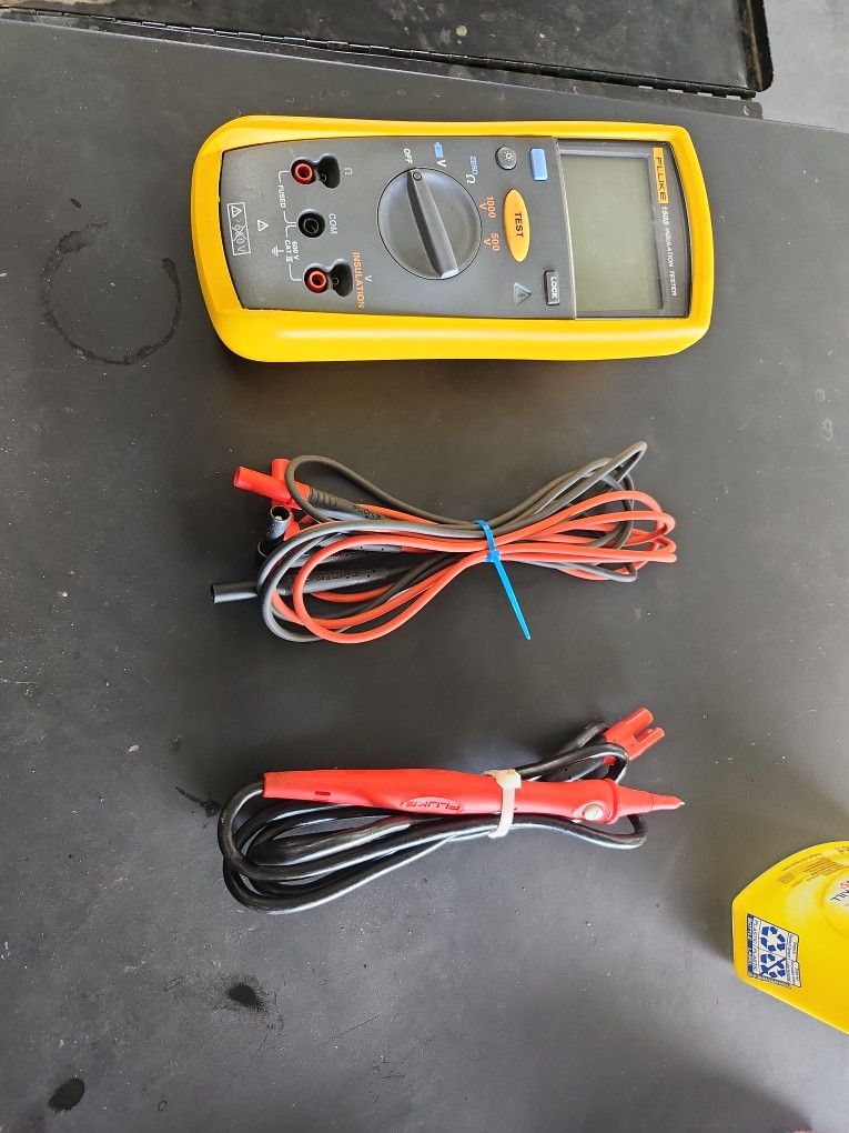 Fluke 1503 Insulation Tester – w/ Remote Probe & Leads – Works Great