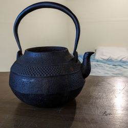 Antique Japanese Cast Iron Tea Kettle Pot – Heavy, Beautifully Crafted!