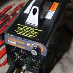 20 AMP PLASMA CUTTER