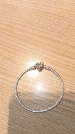 Pandora Heart Wings Clasp Snake Chain Bracelet