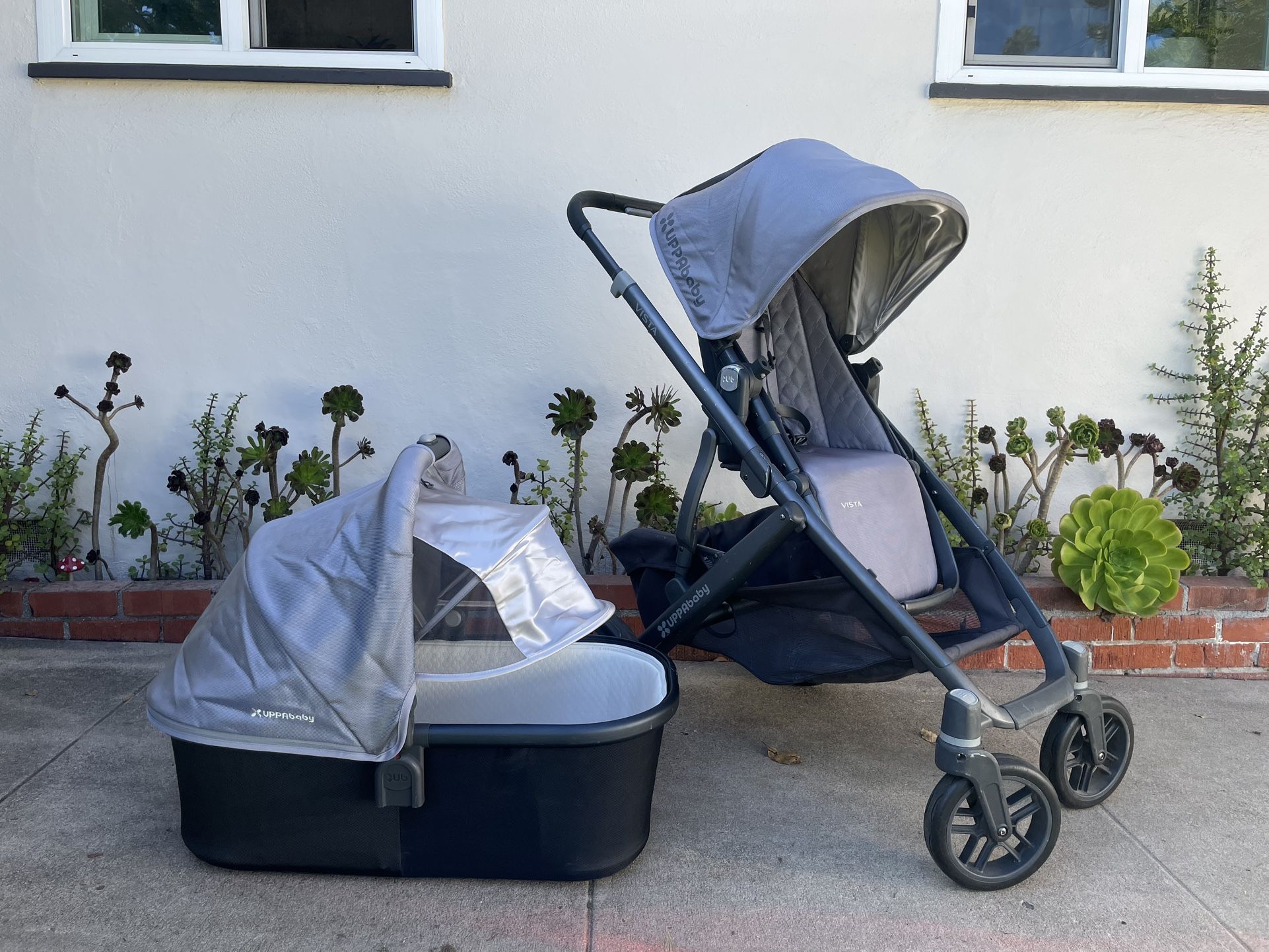 Uppababy Vista Stroller V2 - Gray/Silver With Bassinet