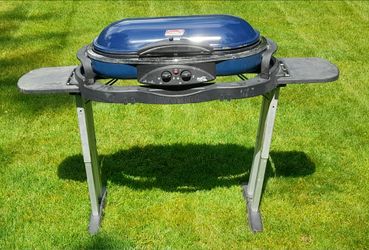 Coleman Road Trip Grill