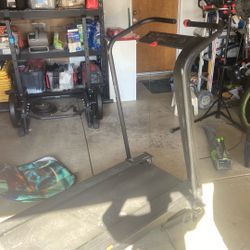 Treadmill With Incline