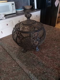 Decorators Metal Container