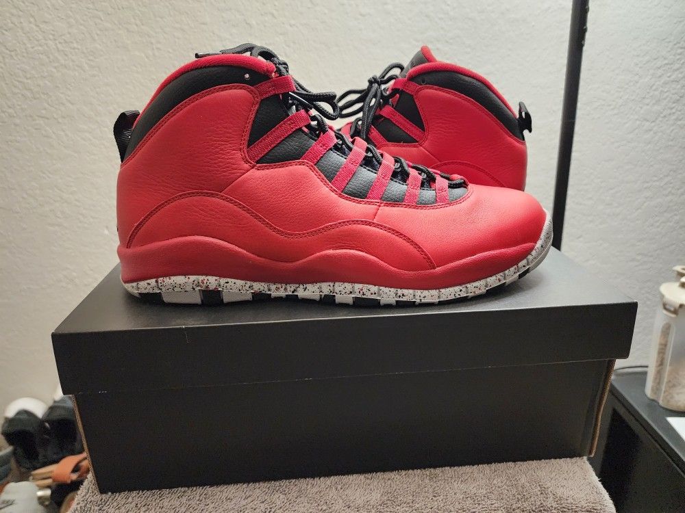 Jordan X Bulls Over Broadway Size 13