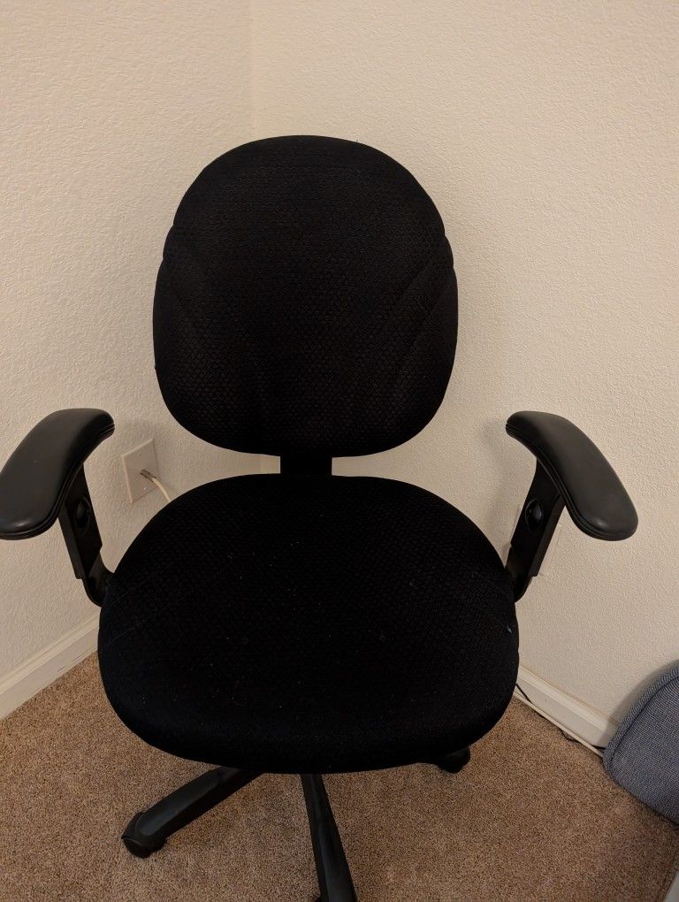 2 Office Chairs