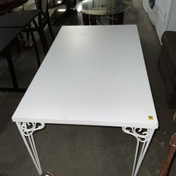 White Cute Table