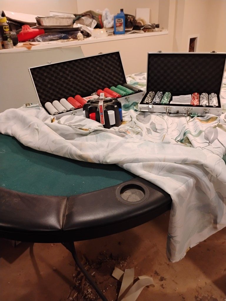 Poker Table Cards And Chips 