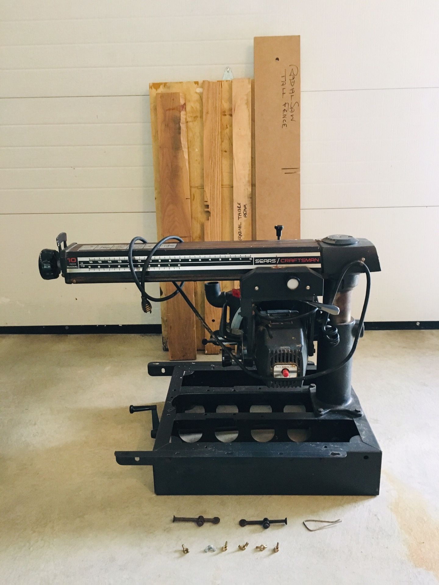 Craftsman 10” Radial Arm Saw with Table