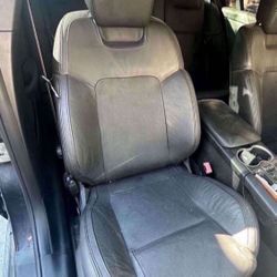 g8 gt front Seat (passenger)