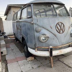 1966 VW BUS. 