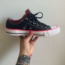 Converse Women’s Shoes- Size 7