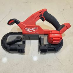 Milwaukee
M18 FUEL 18V Lithium-Ion Brushless Cordless Compact Bandsaw (Tool-Only)