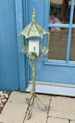 CUTE INDOOR/OUTDOOR CANDLE STAND