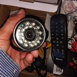 Swann Security System With 3 Swann Cameras