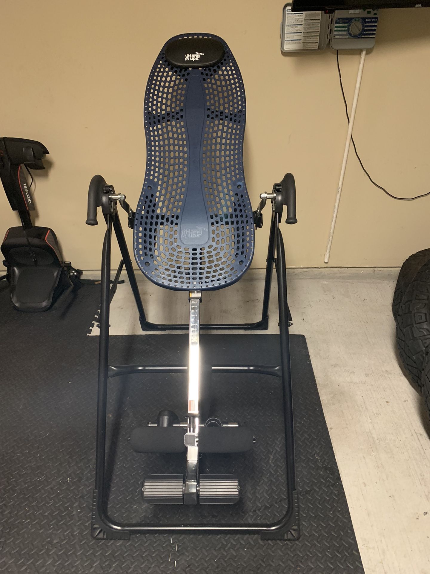 Teeter Hang Ups Inversion Table For Back Pain Relief