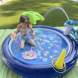 Kiddie Pool Water Splashing Toy NEW