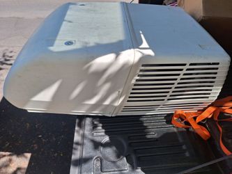 Used Coleman mach a/c