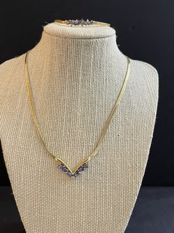 Avon gold tone bracelet &necklace set