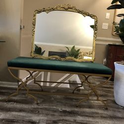 Very  Gorgeous Bench with the mirror